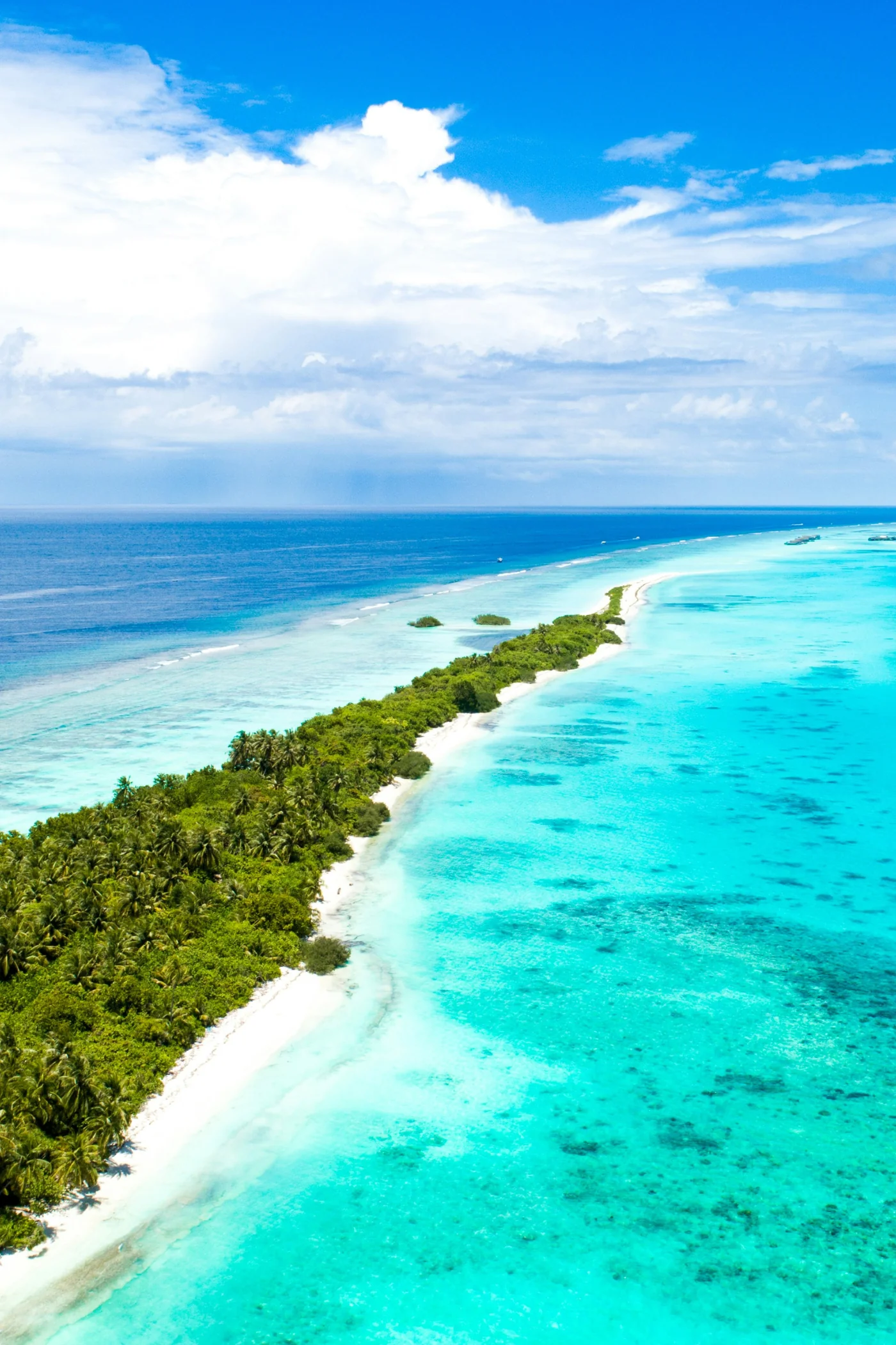 Playa de Maldivas sobre viaje combinado con Japón o Asia